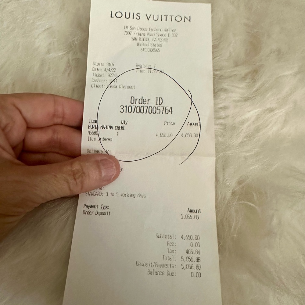 AUTHENTIC Louis Vuitton Muria Cream Women's Leather Bag on LV website for $5000 - Picture 12 of 12